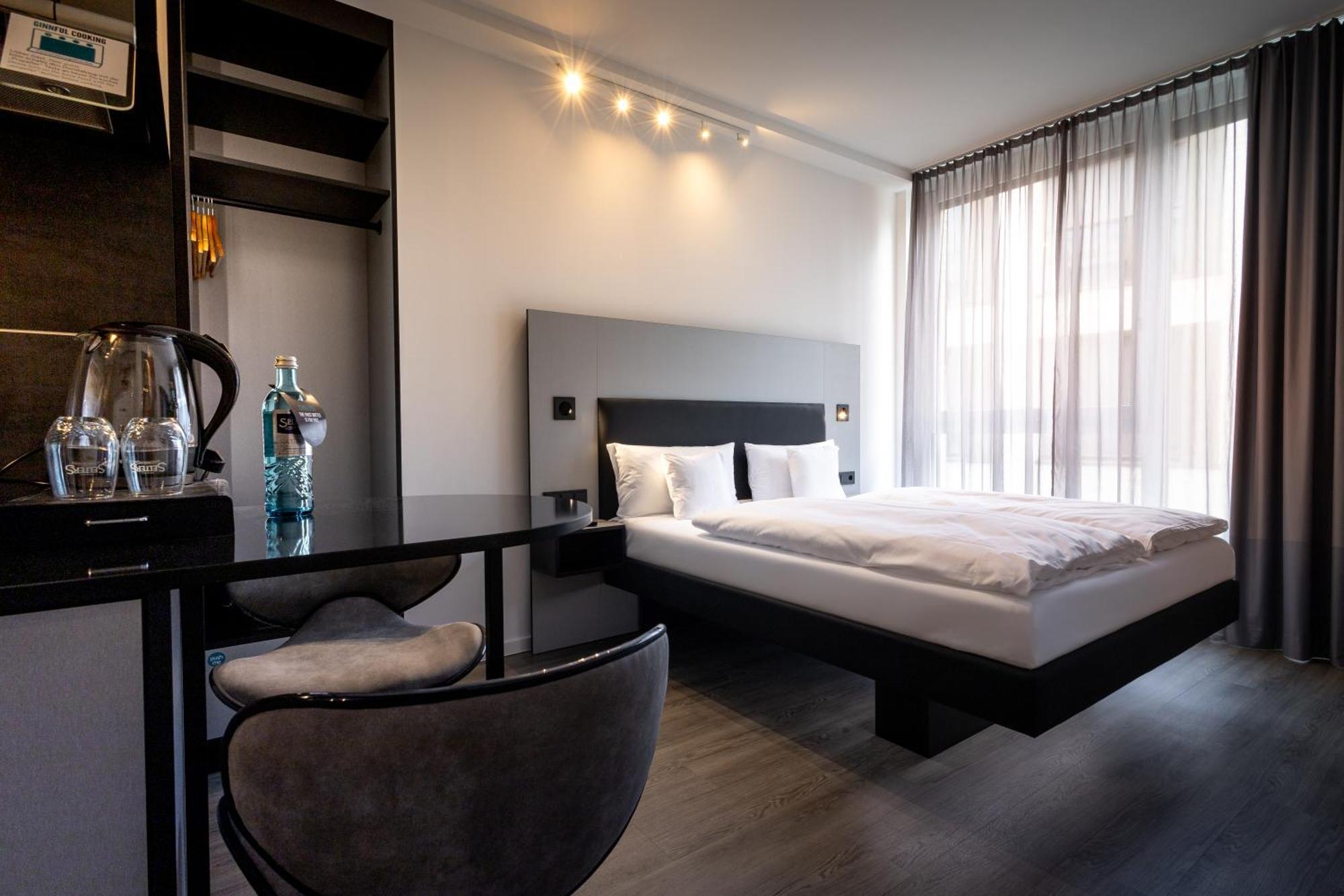Ginn Apartment-Hotel Stuttgart-Esslingen Esslingen am Neckar Eksteriør bilde